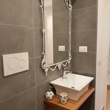 Vatican And Kitchen Hotell