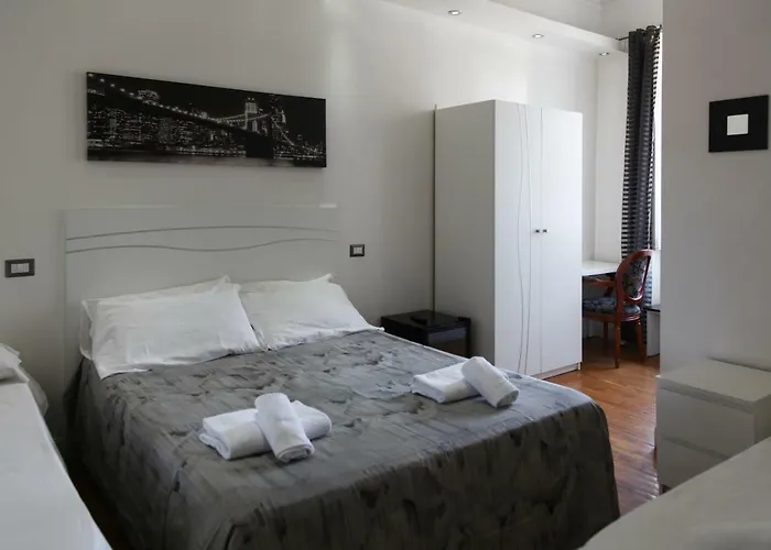 Hotel Vatican And Kitchen