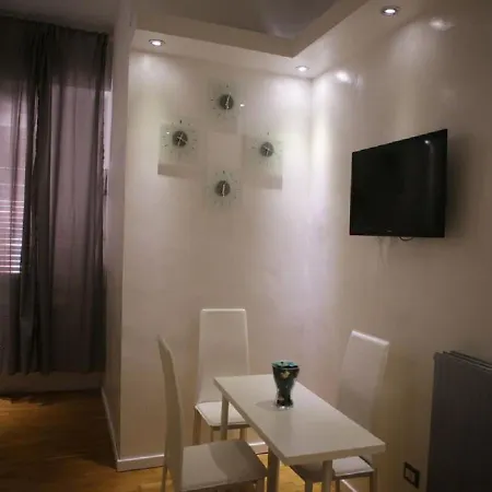 Ξενοδοχείο Vatican And Kitchen 3*